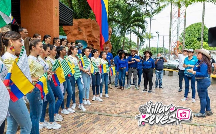 Las reinas del Torneo Internacional del Joropo visitaron el Bioparque Los Ocarros